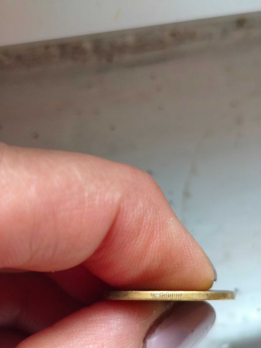 Продам.Монети 25 коп. 1992 рік та 2009 року