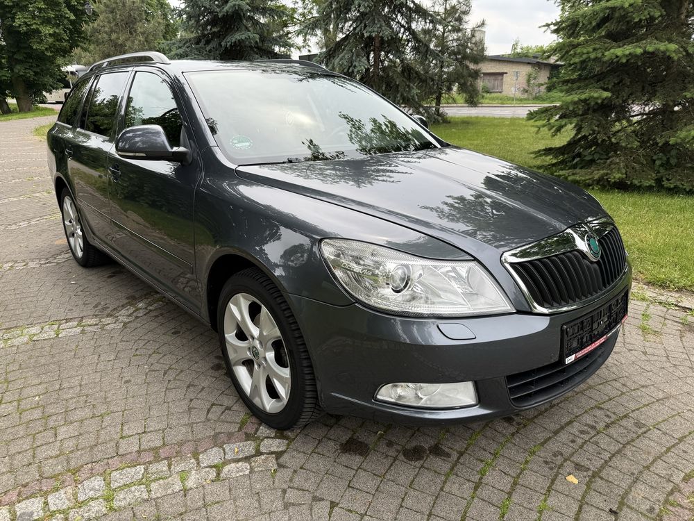 Skoda Octavia 1.2 beznyna/automat/bogato wyposazona/ zarejestrowana!