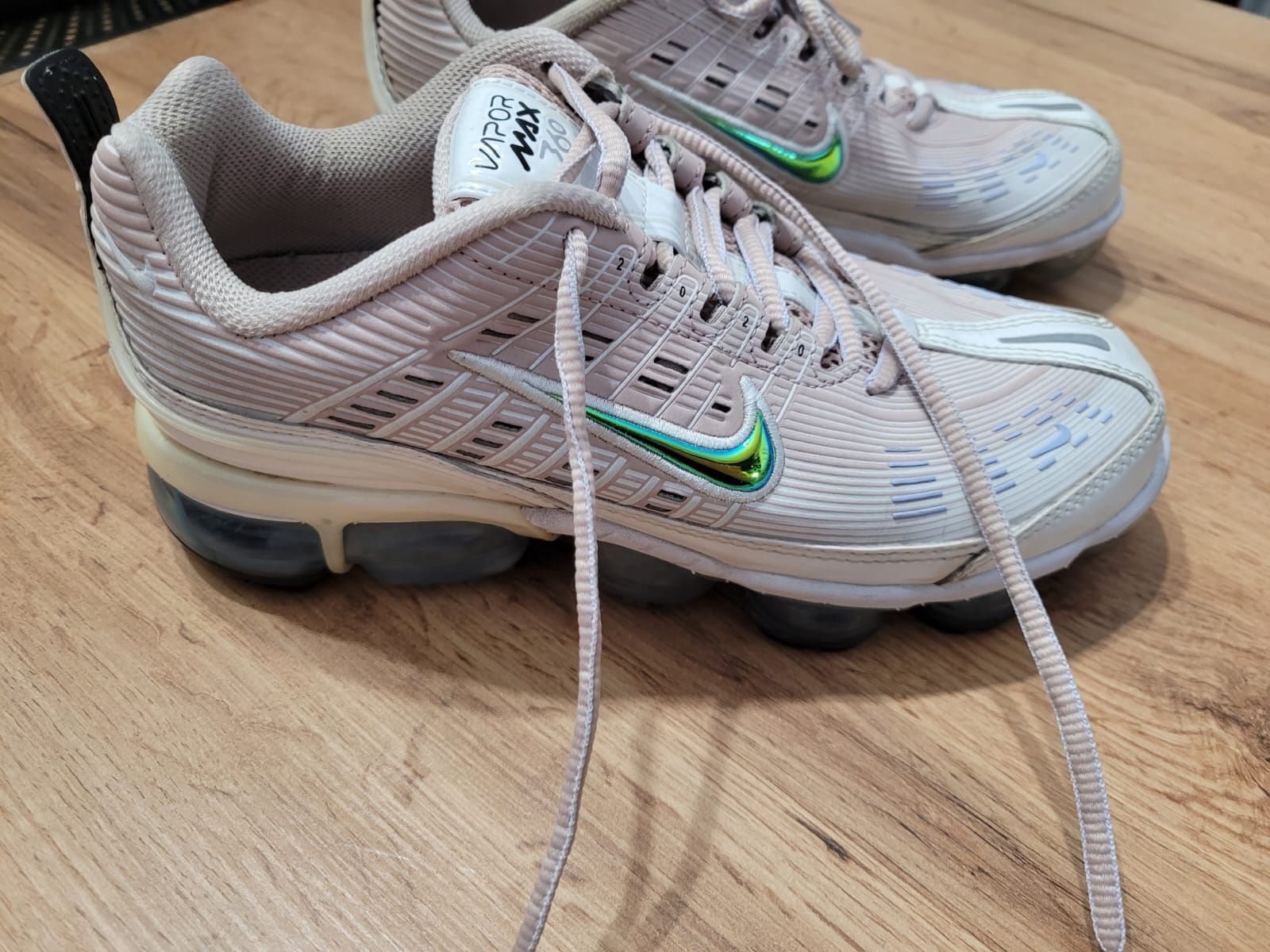 Buty sportowe damskie Nike VaporMax 360