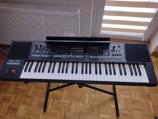 Roland EA 7 arranger keyboard syntezator