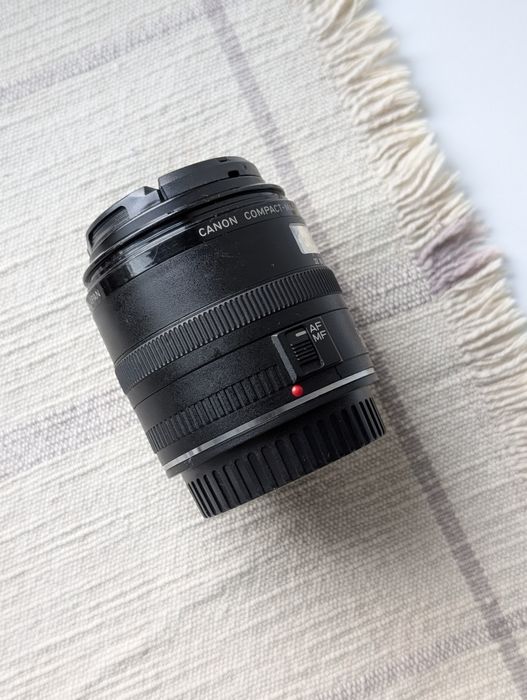 Макро об'єктив Canon 50mm 2.5 ef