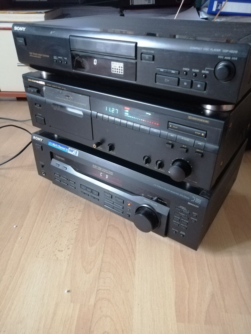 NAD C422 stereo tuner marantz sd50 sony amplituner Harman Kardon disc