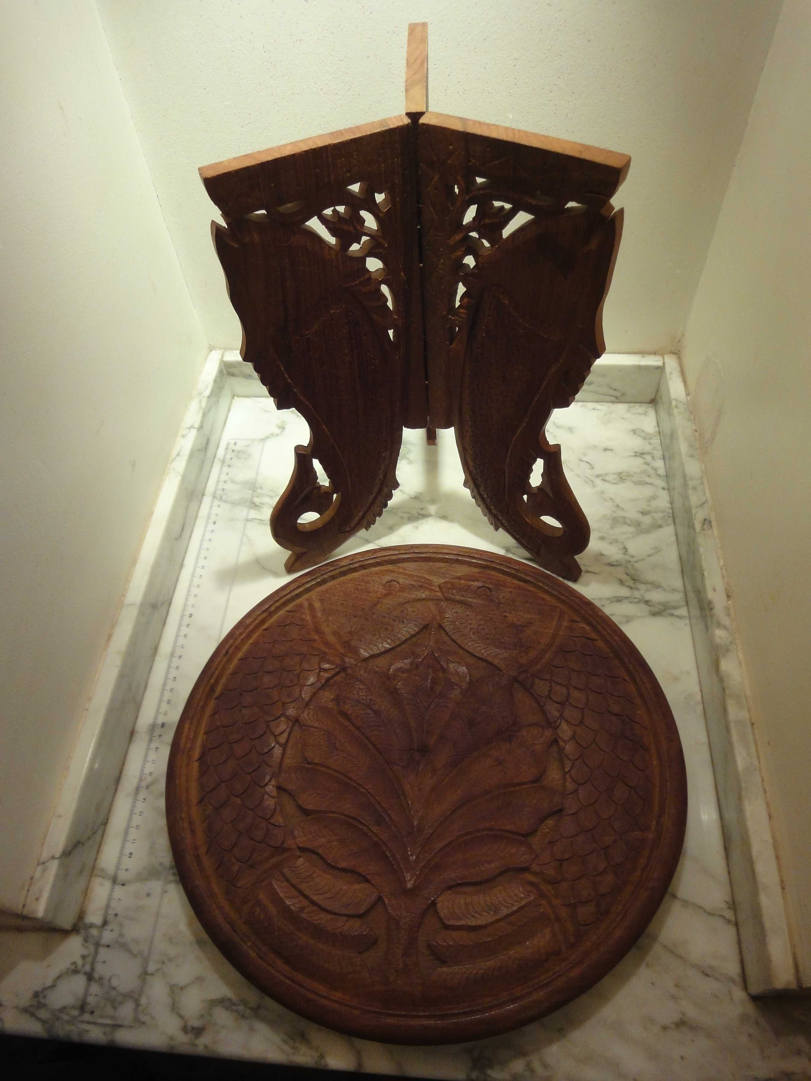 Столик дерев’яний, різний, розкладний, Індія, 1990-і. Hand made.