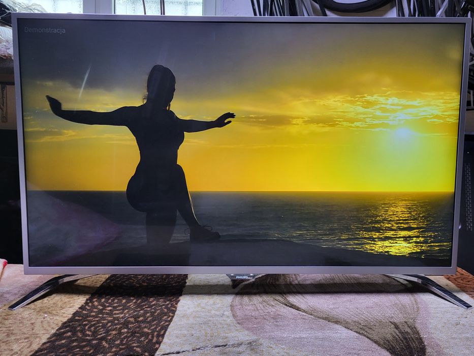 Philips 49 4k YouTube Netflix ambilight