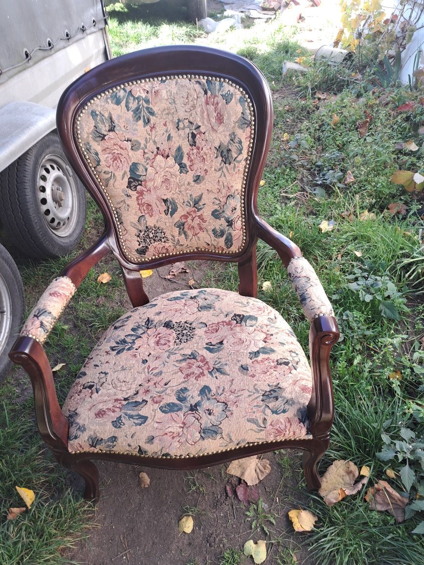 Tapicerstwo Renowacja Mebli