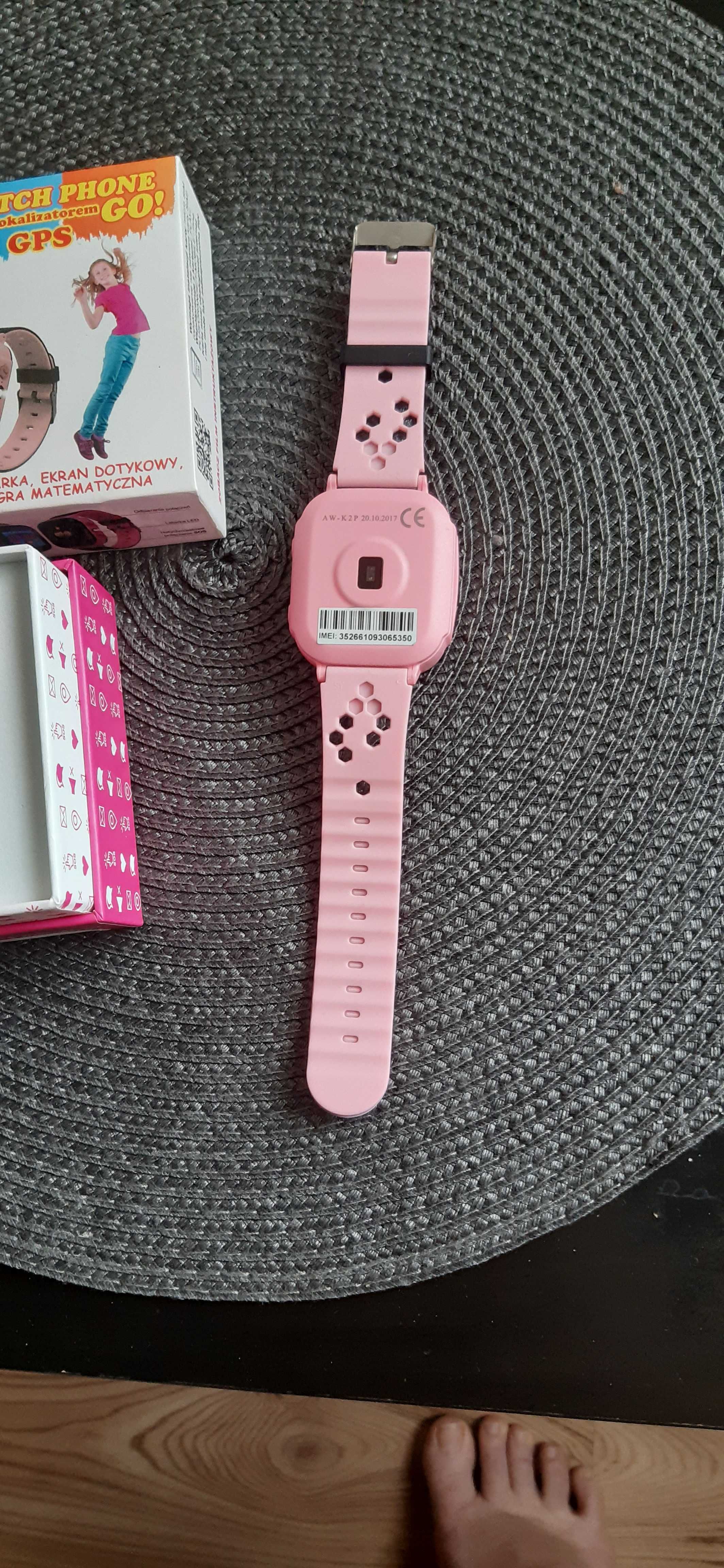 ART Watch Phone GO zegarek z funkcją GPS, latarki oraz gry edukacyjnej