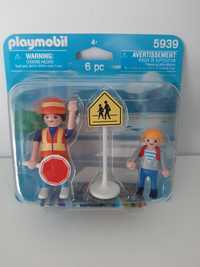 Playmobil zestaw dwóch figurek plus akcesoria