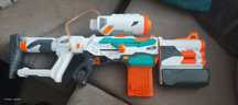 Бластер Nerf tri-strike