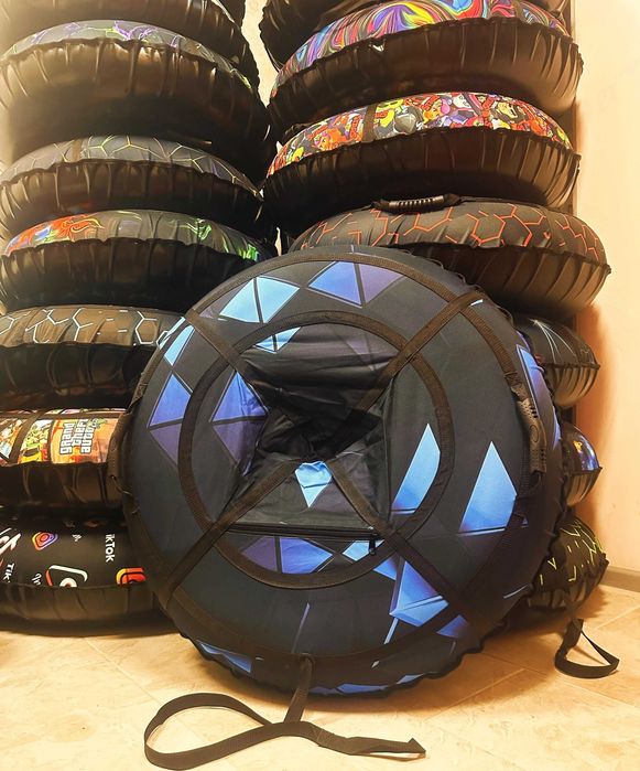 Крутий тюбінг плюшка таблетка тюба ватрушка тюбинг санки надувні