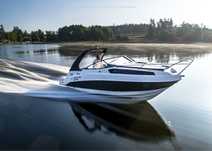 Jacht Motorowy Massiv Boats model cabin 695 wersja MEDiSuzuki DF200APX