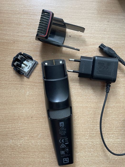 Бритва,тример, машинка для стрижки Philips series 5000 bt5200