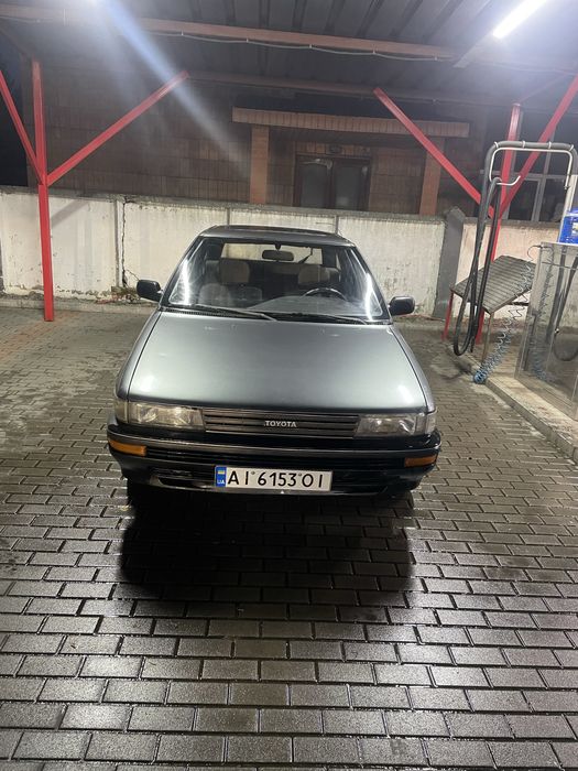 Toyota corolla 1990 рік  1.8 дизель