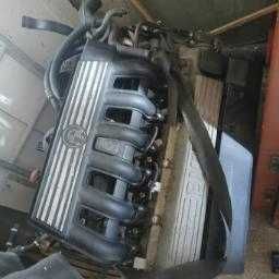 VENDO MOTOR E39 260 MIL