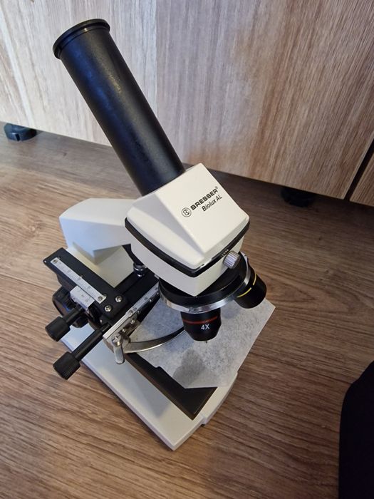 Mikroskop Bresser Biolux AL