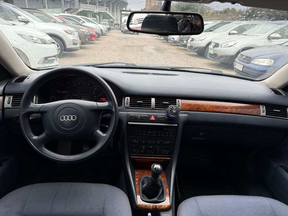 Audi A6 2.5 Дизель Механіка 6-Ст