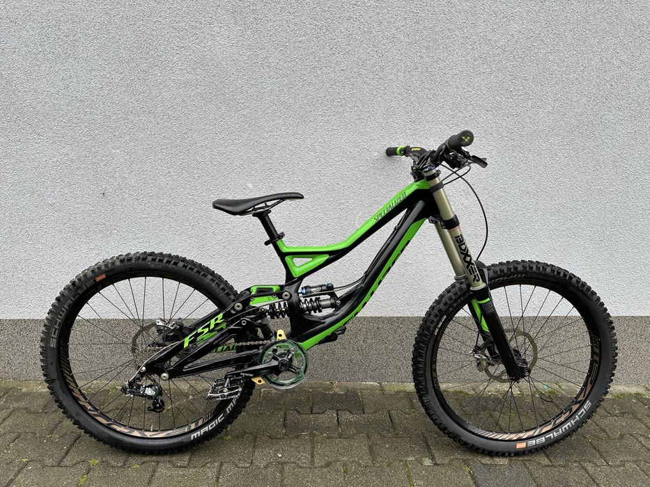 OKAZJA! Specialized Demo 8 DH Kashima Code Boxxer