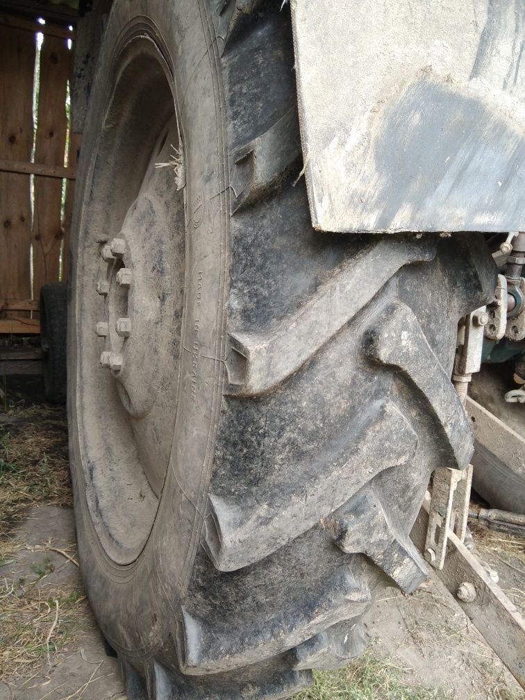 Продам трактор Т-40.