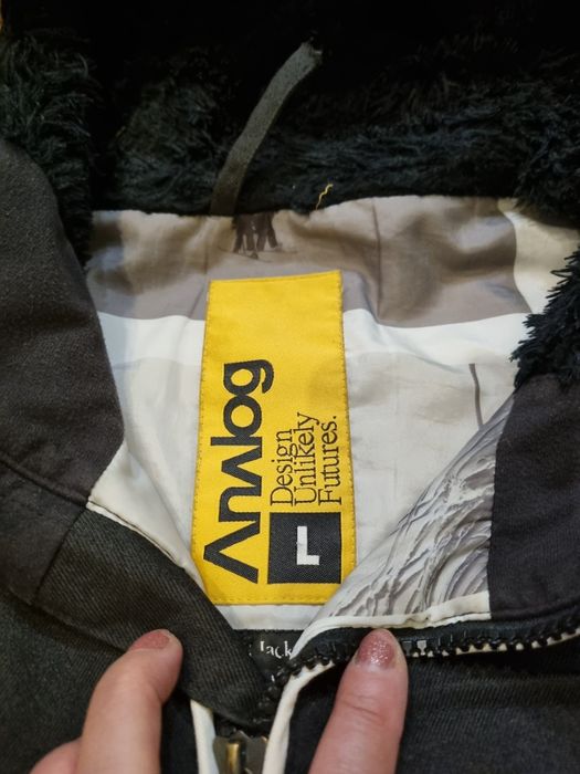 мужскую одежду  52 размер