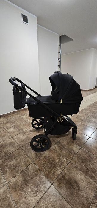 Wózek Venicci Tinum Upline 2w1