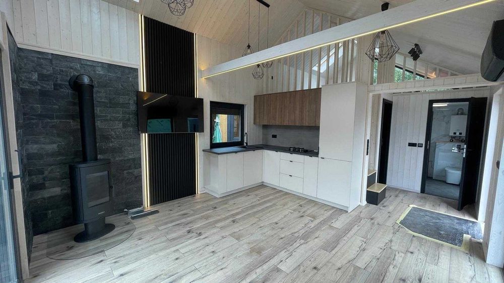 Domek mobilny całoroczny Nowoczesna Stodoła Antresola