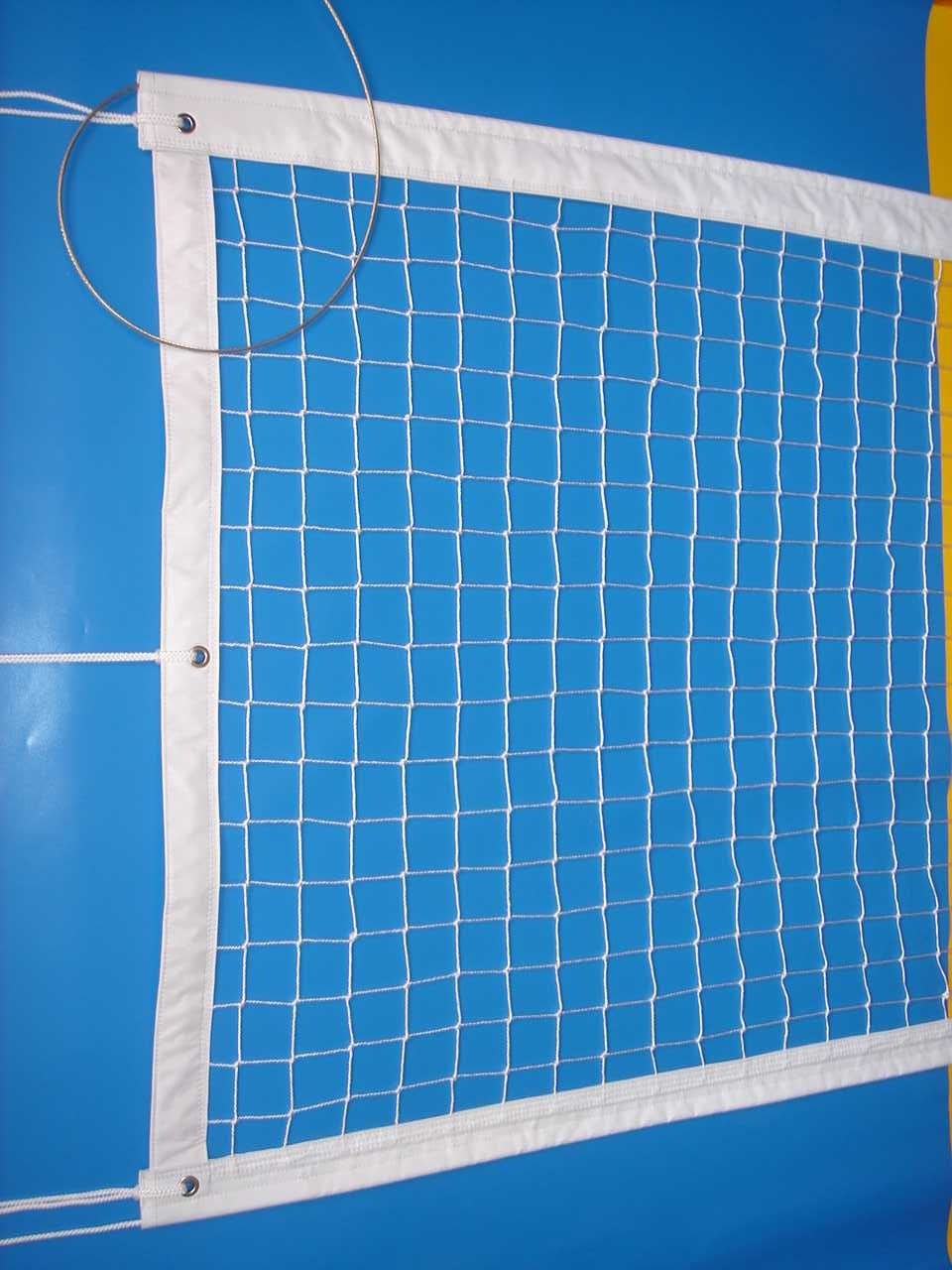 Сетка  волейбольная    9.5 м .    с тросом . \ 4х4 \