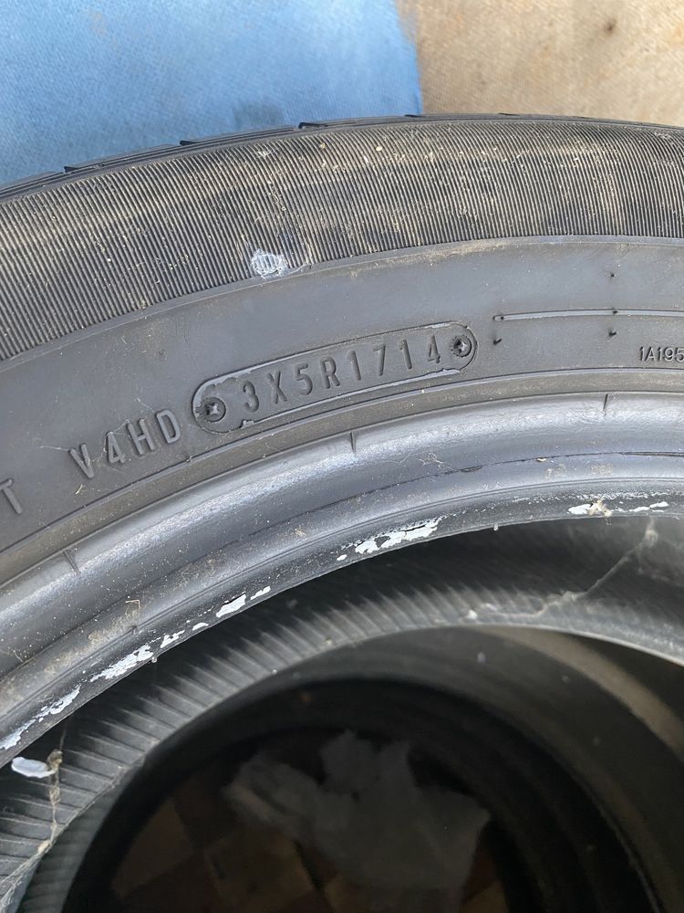 Шини 225/60 R18 100H