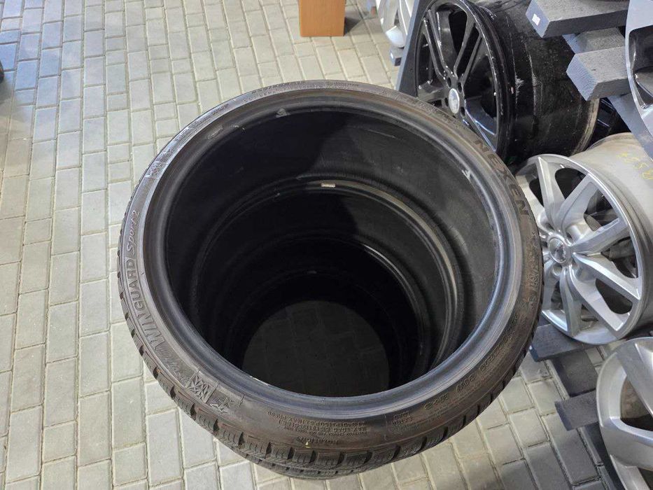 Б/у Шини,Колеса б/у 235/35 R19 Nexen WinGuard Sport2 6.4-7.3mm CR36-17