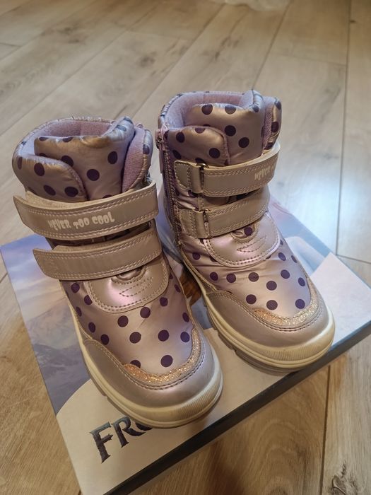 Śniegowce, buty zimowe r.29