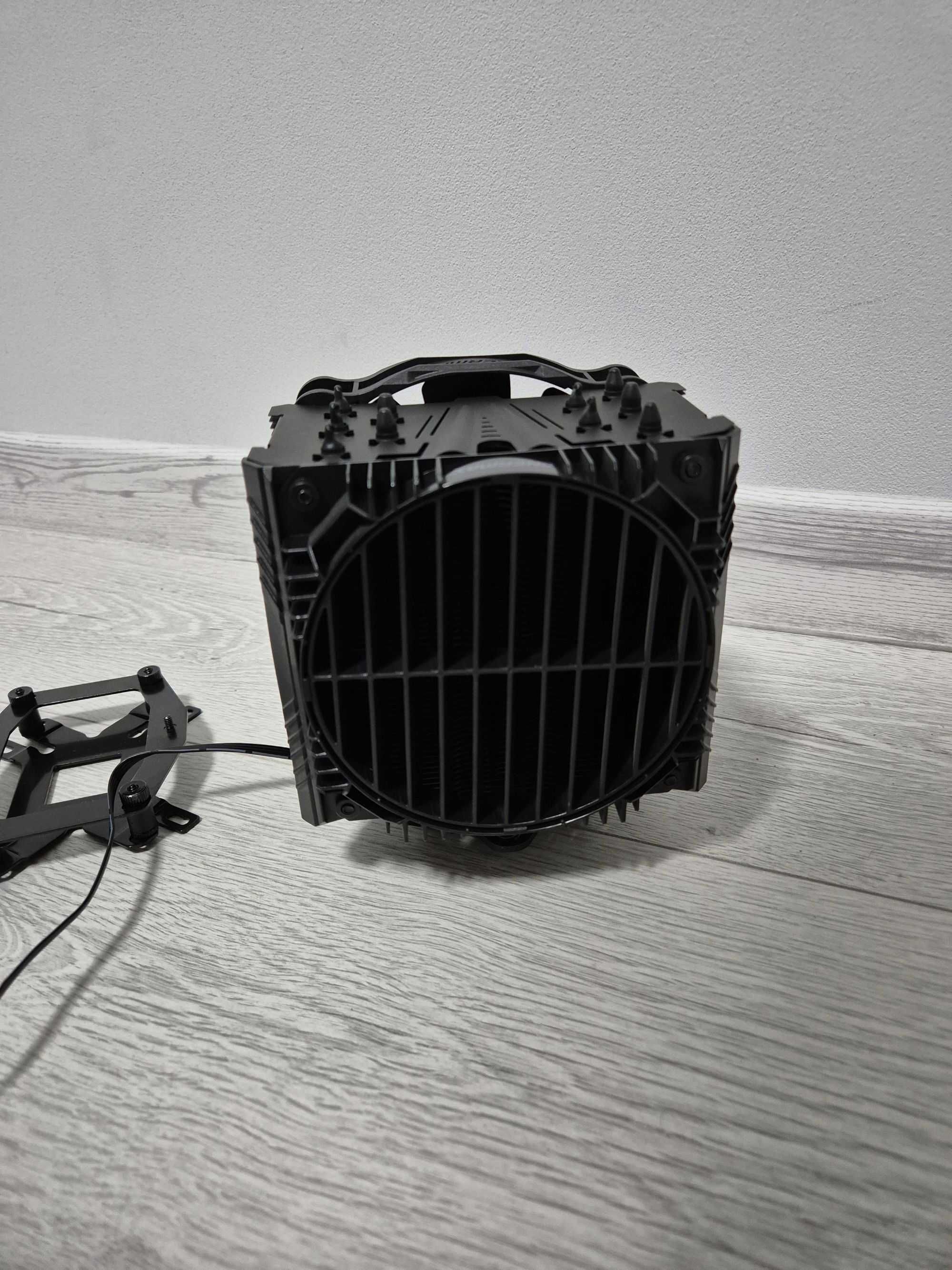 якісна башта кулер ENERMAX ETS-T50 Axe (тихі 230W TDP під AMD)