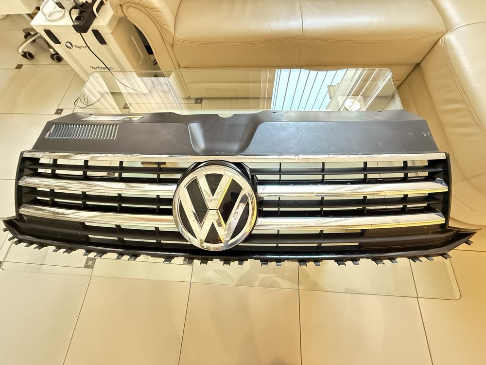 Grill atrapa Vw  Multivan T6 caravelle Transporter