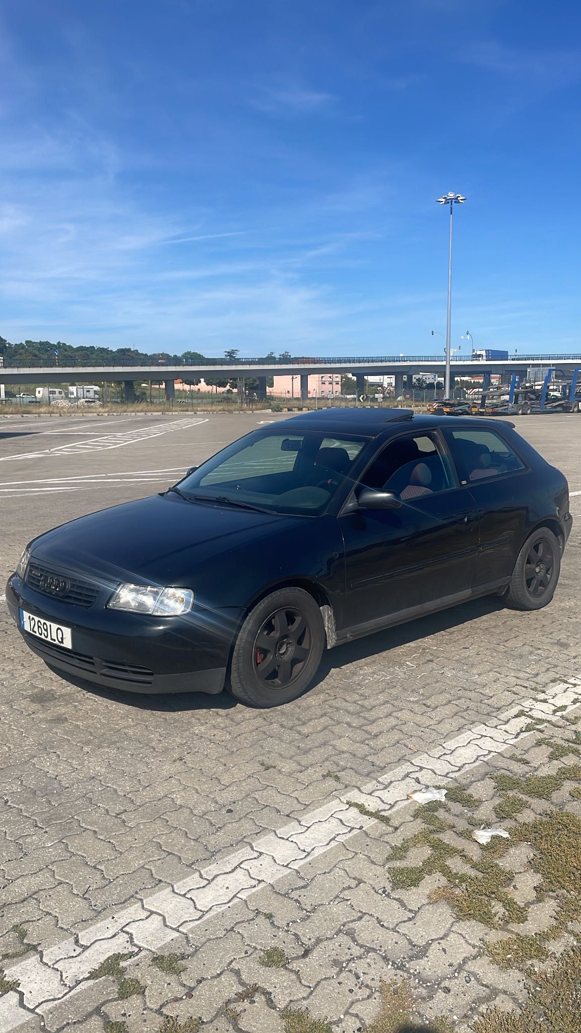 Audi a3 1.8 gasolina económico para despachar VER DESCRIÇÃO