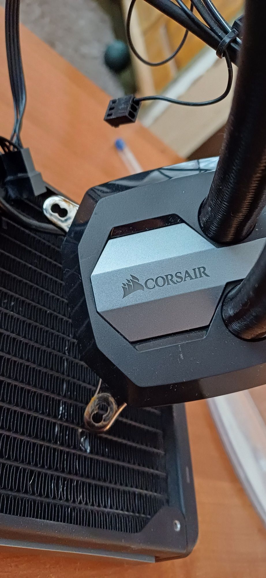 Chłodzenie wodne Corsair Extreme Cooler H115i