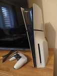 Konsola ps5 slim z grami