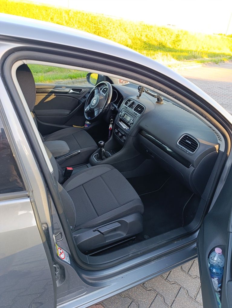 Volkswagen Golf VI 1.6 MPI