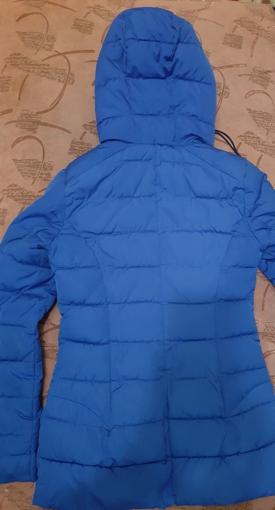 Куртка зимняя размер S