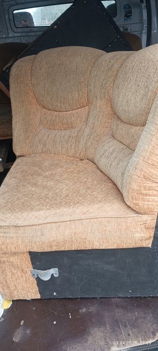 М'який кутовий диван