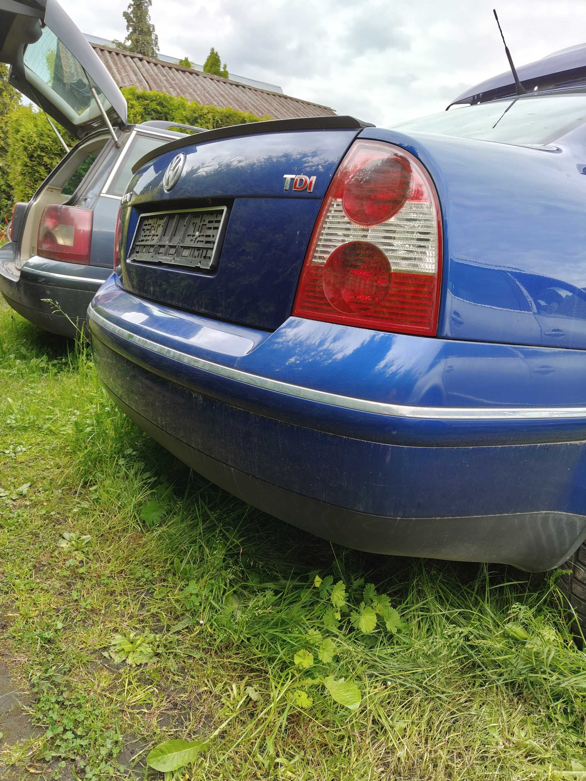 Tylny zderzak LC5X Passat B5 FL