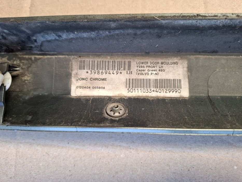 Dolna listwa drzwi przednich lewych volvo s80 II v70 III chrom