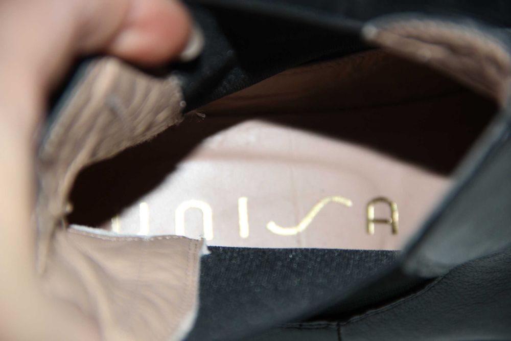 Buty botki skórzane Unisa roz. 39