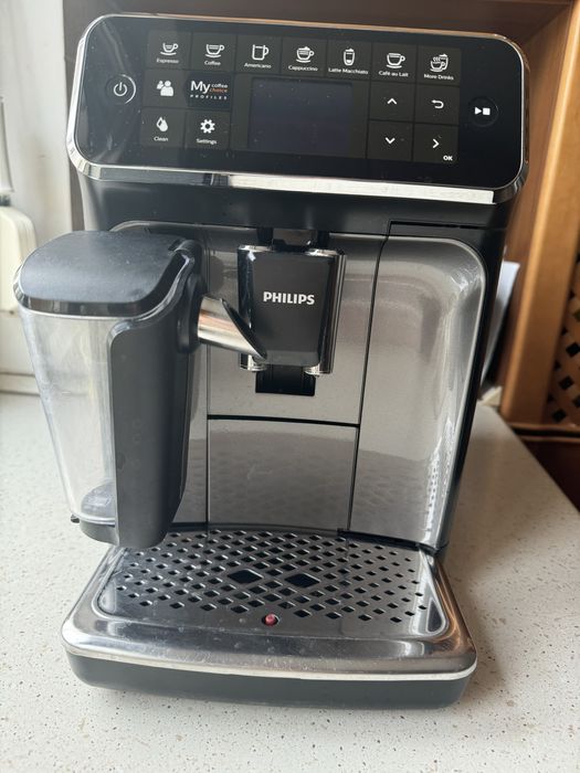 Ekspres do kawy Philips LatteGo 4300