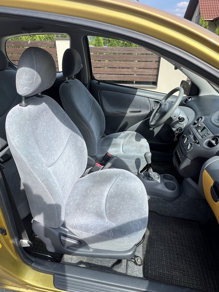 Toyota Yaris*1.3benzyna*147 000km*wspomganie*czysta i zadbana*