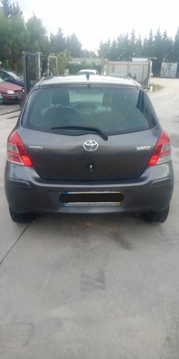 TOYOTA YARIS PARA PEÇAS