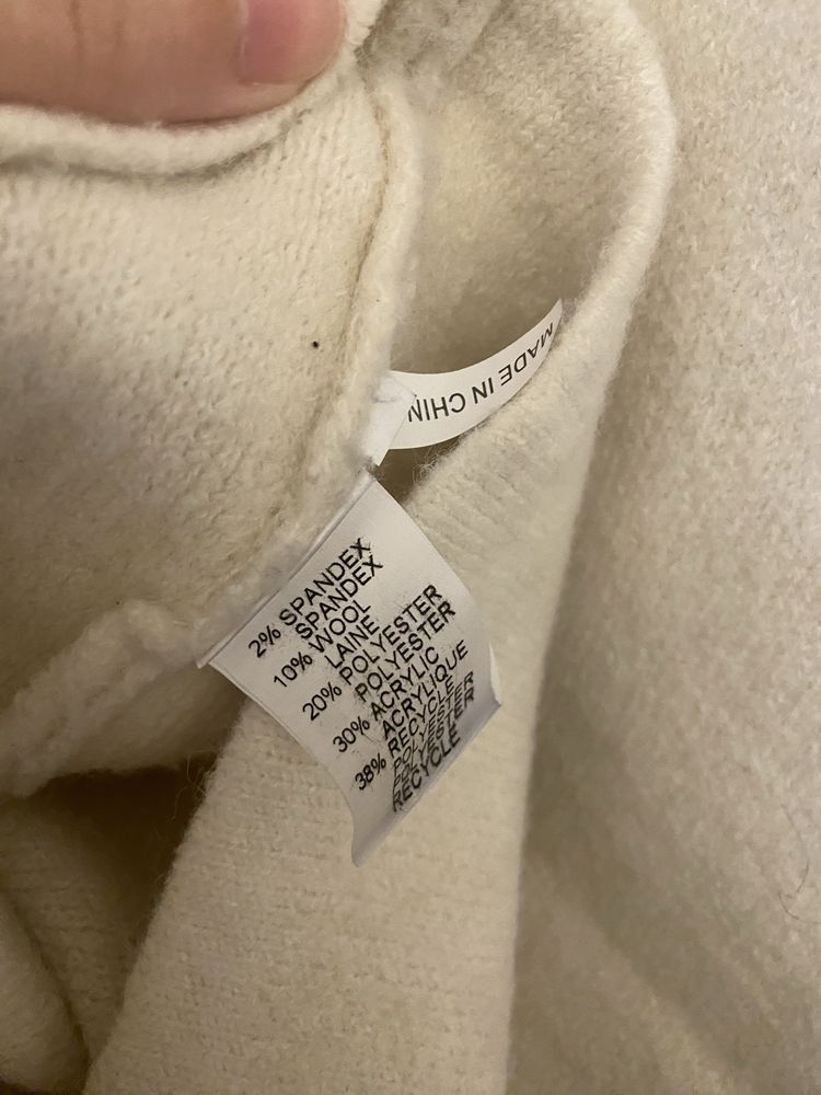 Cardigan bege bordado