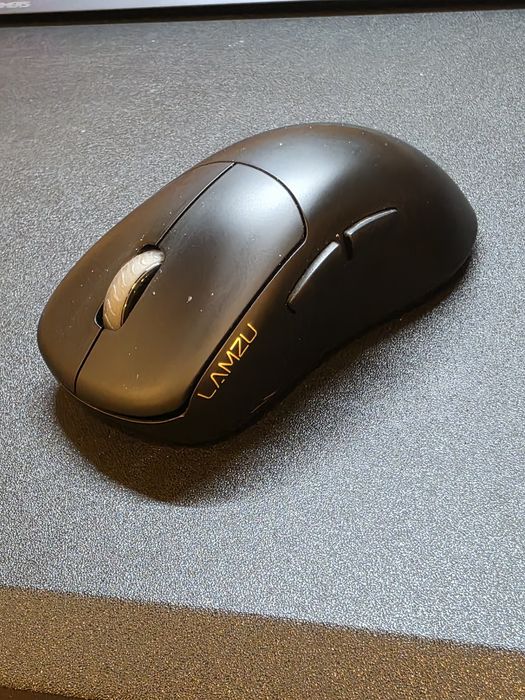 Lamzu thorn 4k rato gaming