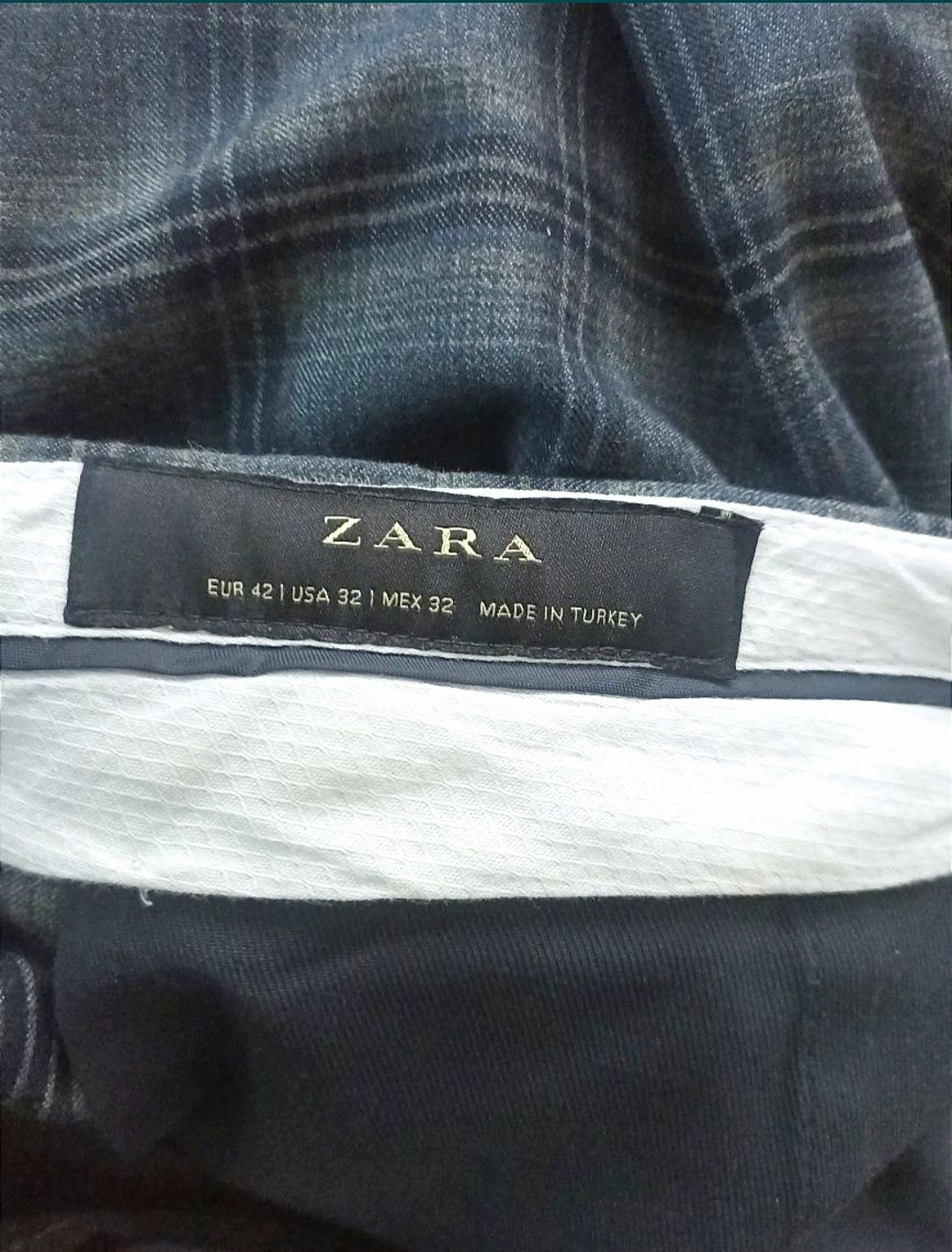 Spodnie w kratę - Zara - 42 Regular Fit