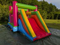 Dmuchaniec plac zabaw zjeżdżalnia trampolina basen z kulkami