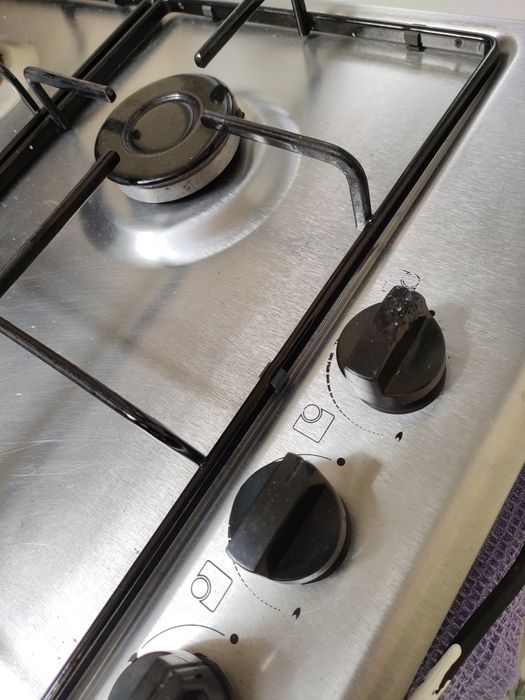 Placa de fogão a funcionar