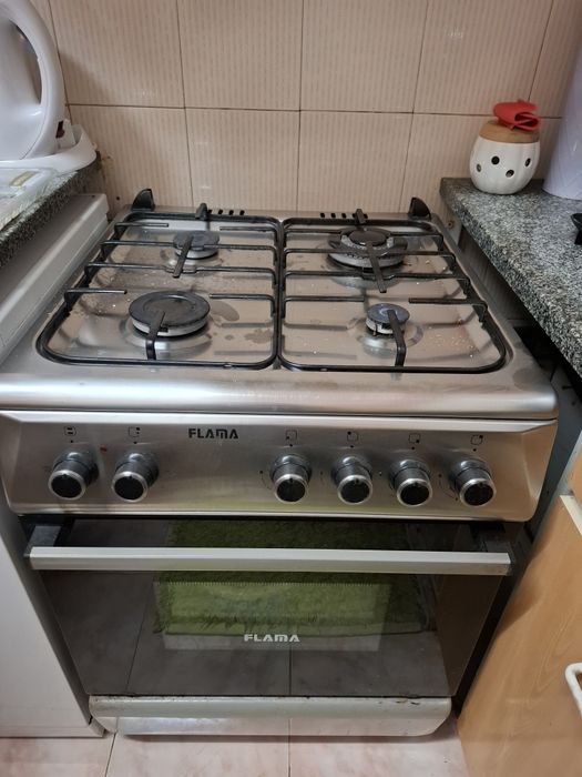 Fogao  (marca Flama )