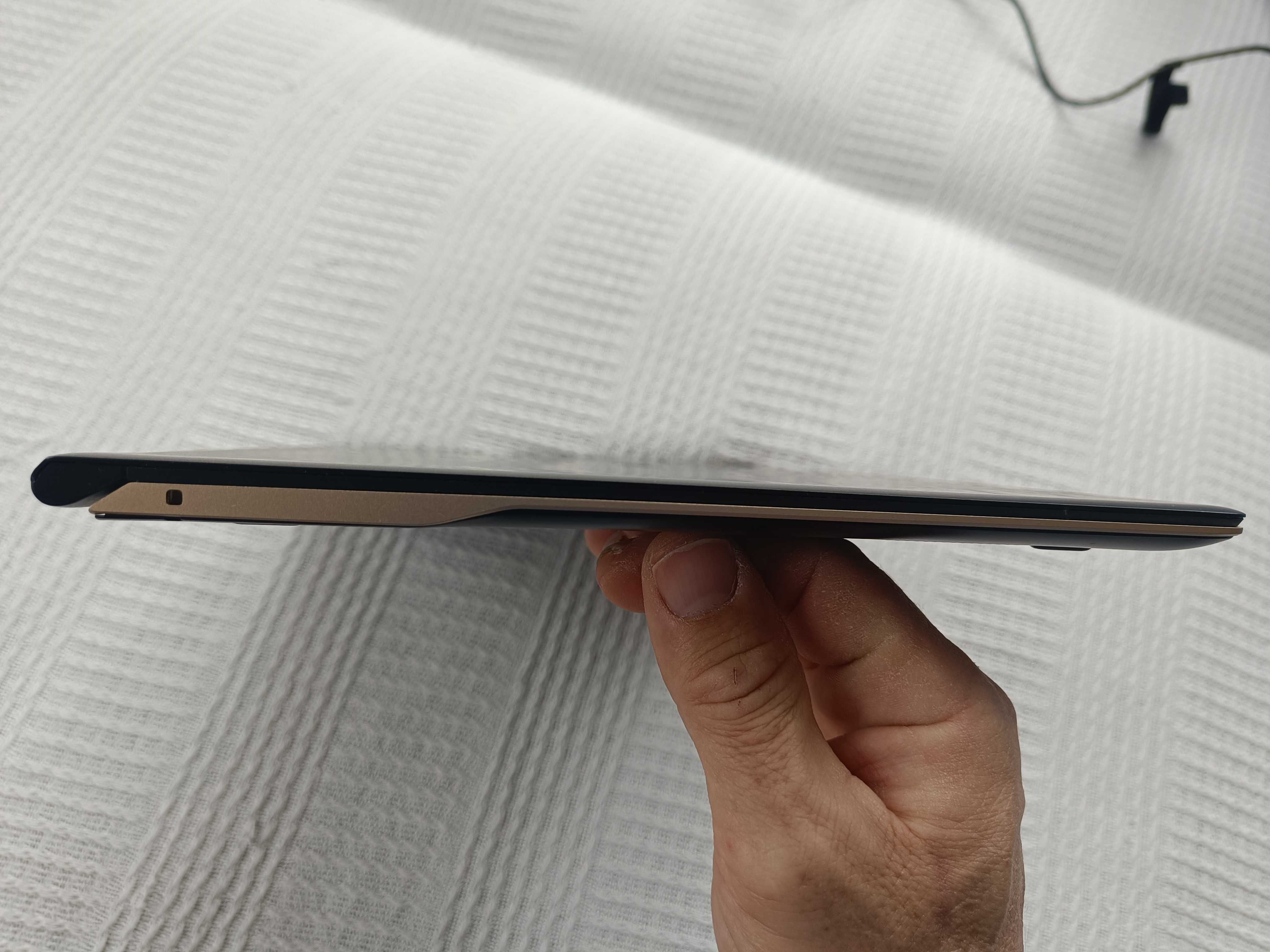 Laptop/ultrabook Acer Swift 7 (supercienki ultrabook)