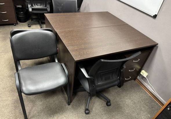 Закрився офіс: РОЗПРОДАЖ_столи,крісла,стільці,тумби,шафи,комоди,оргтех
